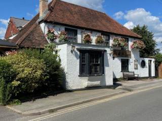 The Fox and Hounds