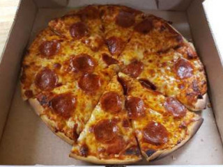 Big Cheese Pizza