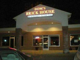 Dom's Brickhouse And Lounge