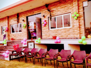 Nh 52 Nawab Haveli Restaurant, Pub Bar