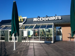 Mcdonald's Wr. Neustadt Wiener Straße