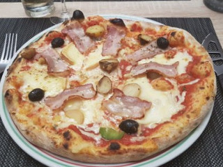 Mont D'or Pizza