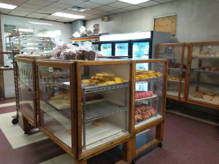 La Rancherita Bakery