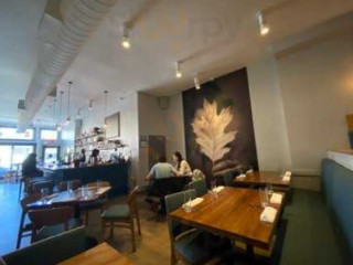 restaurant image