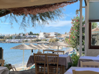 Taverna Golden Beach