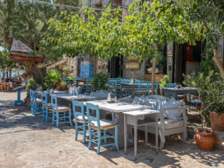 restaurant image