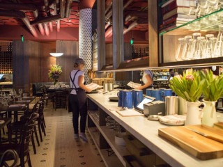 restaurant image