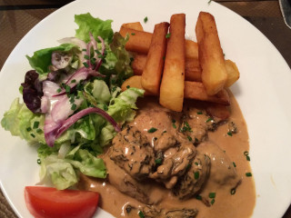 restaurant image