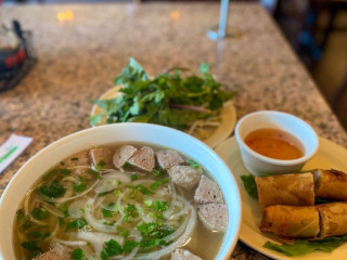 Pho Binh Westheimer