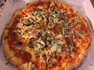 Marcello Pizzeria,