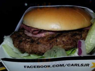 Carl's Jr.