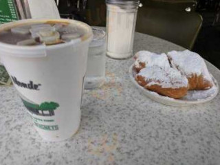 Cafe Du Monde