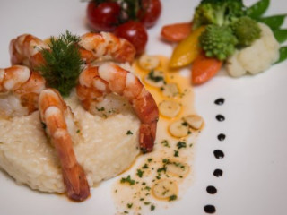restaurant image