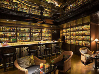 The Mandarin Oriental Shop