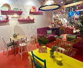 restaurant image
