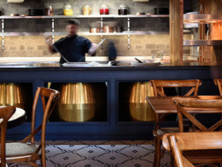 restaurant image