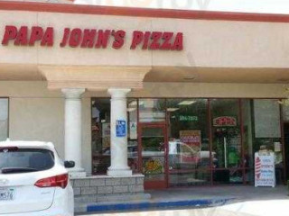 Papa Johns Pizza