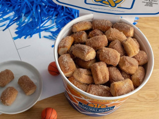 Auntie Anne's