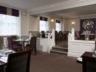 restaurant image