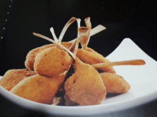 restaurant image