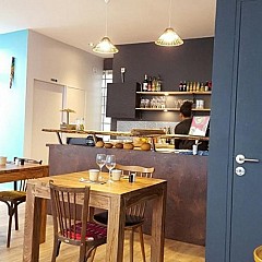 restaurant image