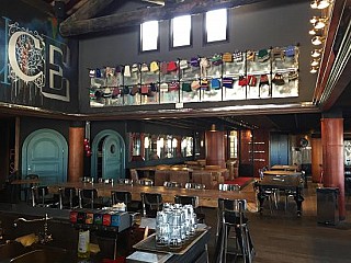 restaurant image