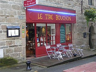 Le Tire Bouchon