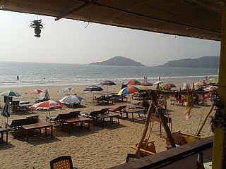 Rococo Pelton Restaurant Bar and Beach Huts