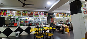 Restoran Tiga Ros