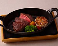 ài Péng Niú Pái Cān Jiǔ Guǎn A Point Steakhouse