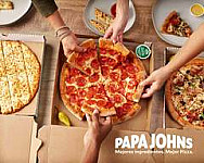 Papa John's Nunez