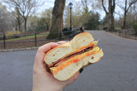 Bacon Egg Ost Bagel Meal