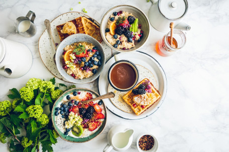 Frukost Familjefest Med Våfflor