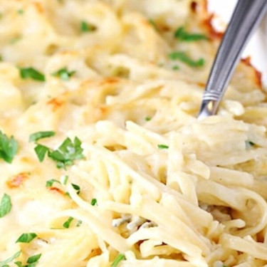 Ugnsbakad Kyckling Alfredo Pasta