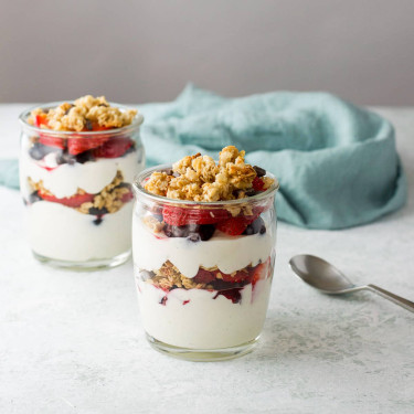 Yoghurt Granola Parfait